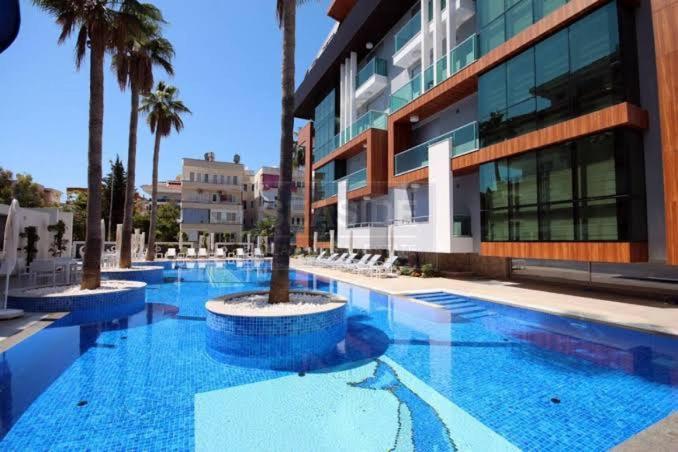 Luxury Flat 2 Mins From Beach Alanya Bagian luar foto