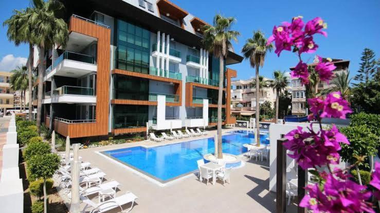 Luxury Flat 2 Mins From Beach Alanya Bagian luar foto